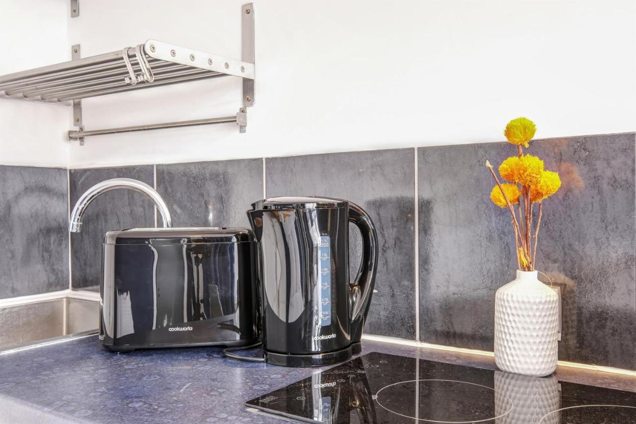 Fernbank Rooms Sudbury Hill, Harrow, Self-Contained Studios With En-Suite Harrow on the Hill Εξωτερικό φωτογραφία