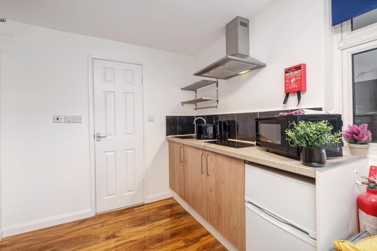 Fernbank Rooms Sudbury Hill, Harrow, Self-Contained Studios With En-Suite Harrow on the Hill Εξωτερικό φωτογραφία