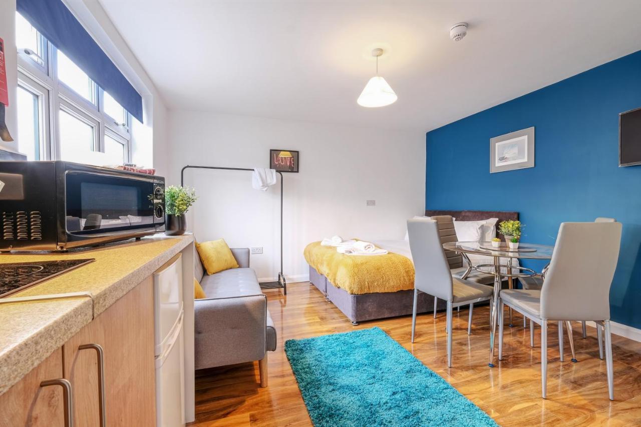 Fernbank Rooms Sudbury Hill, Harrow, Self-Contained Studios With En-Suite Harrow on the Hill Εξωτερικό φωτογραφία