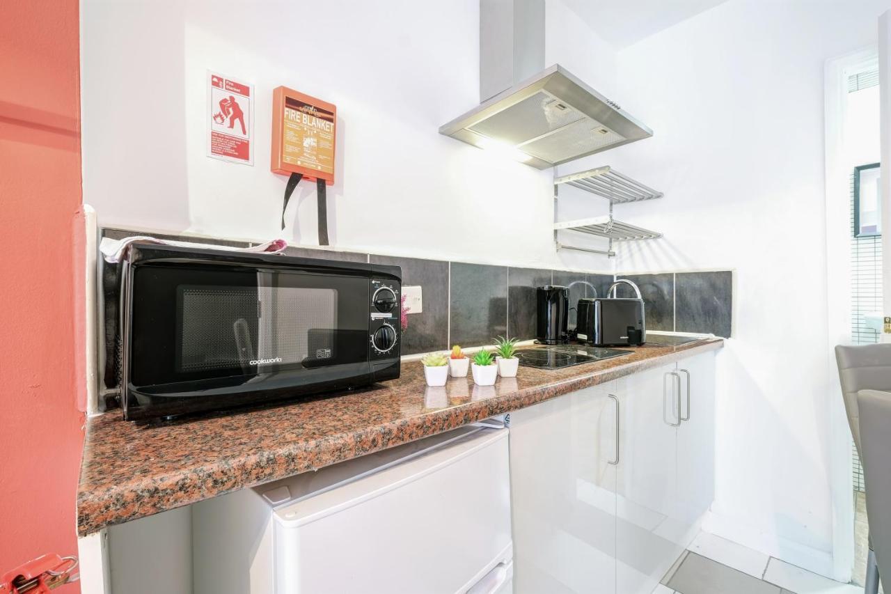 Fernbank Rooms Sudbury Hill, Harrow, Self-Contained Studios With En-Suite Harrow on the Hill Εξωτερικό φωτογραφία