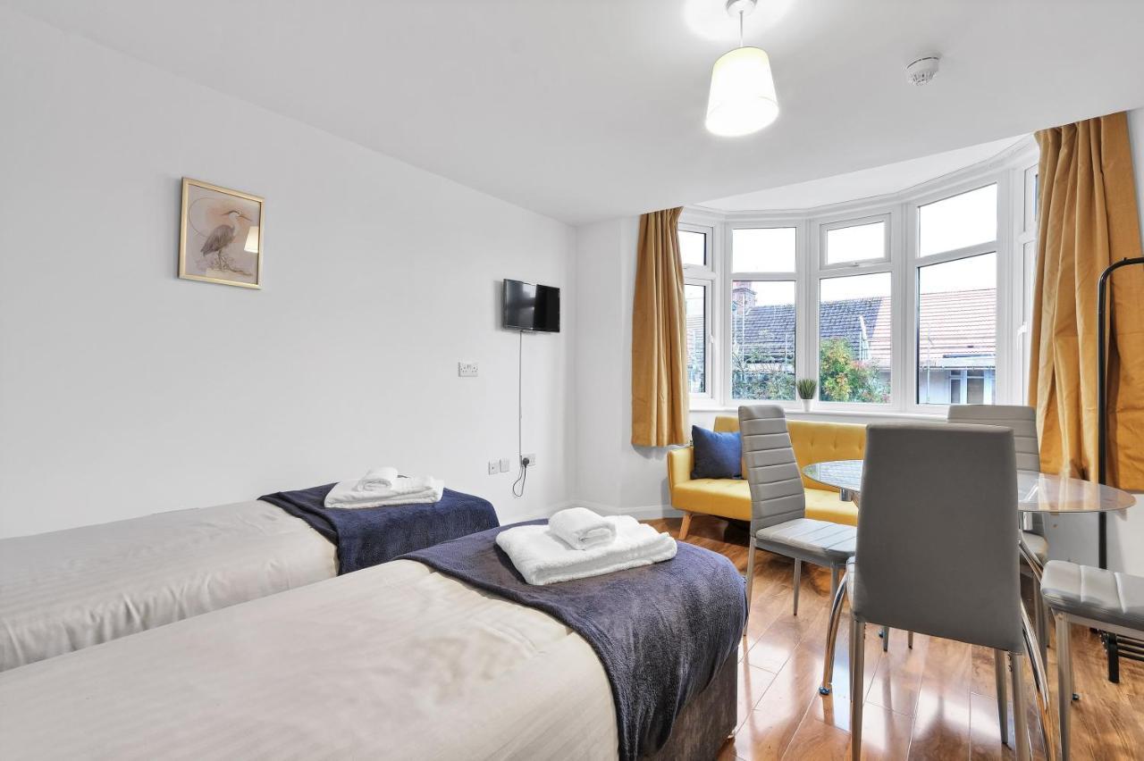 Fernbank Rooms Sudbury Hill, Harrow, Self-Contained Studios With En-Suite Harrow on the Hill Εξωτερικό φωτογραφία